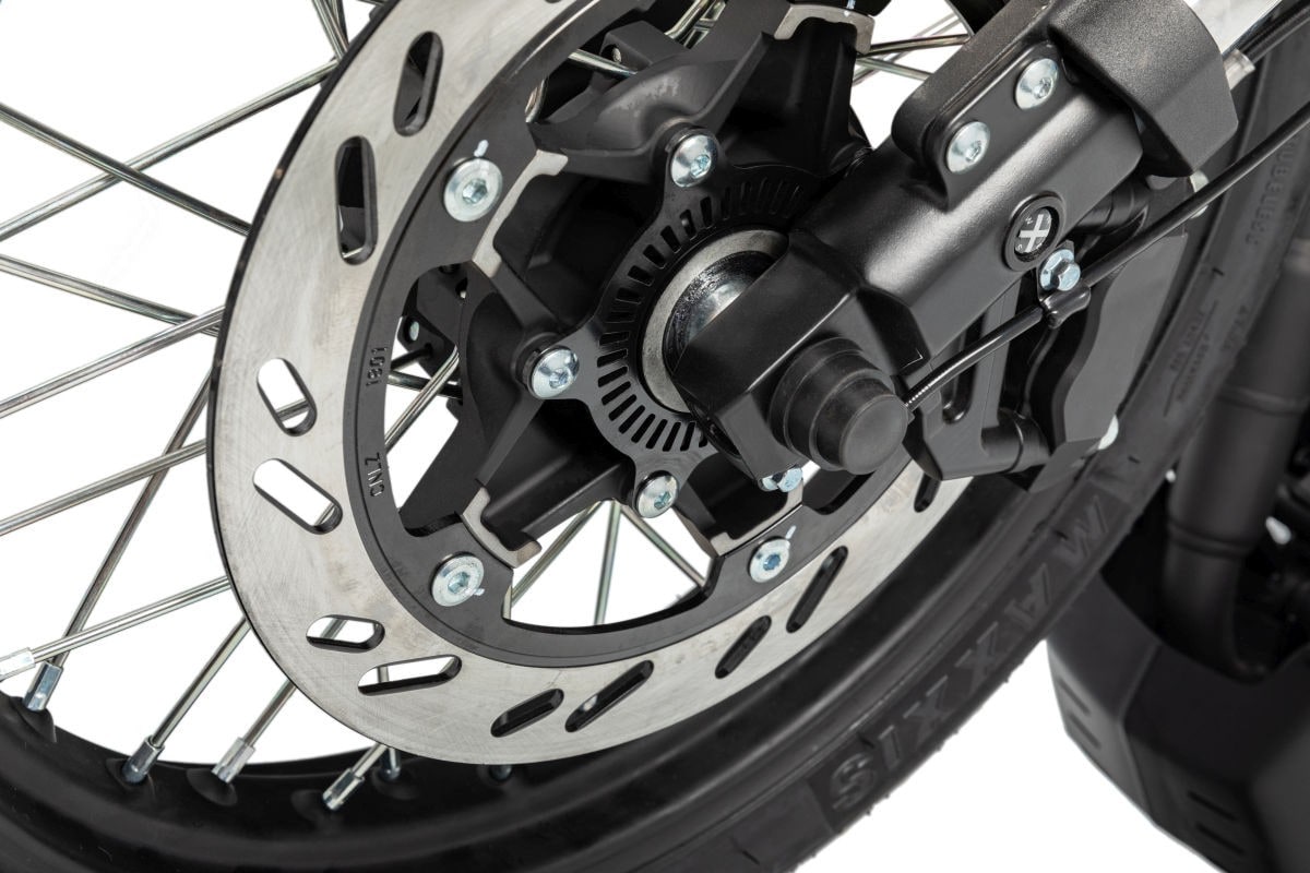 Brixton Cromwell 1200 e Crossfire 125 in arrivo nelle concessionarie